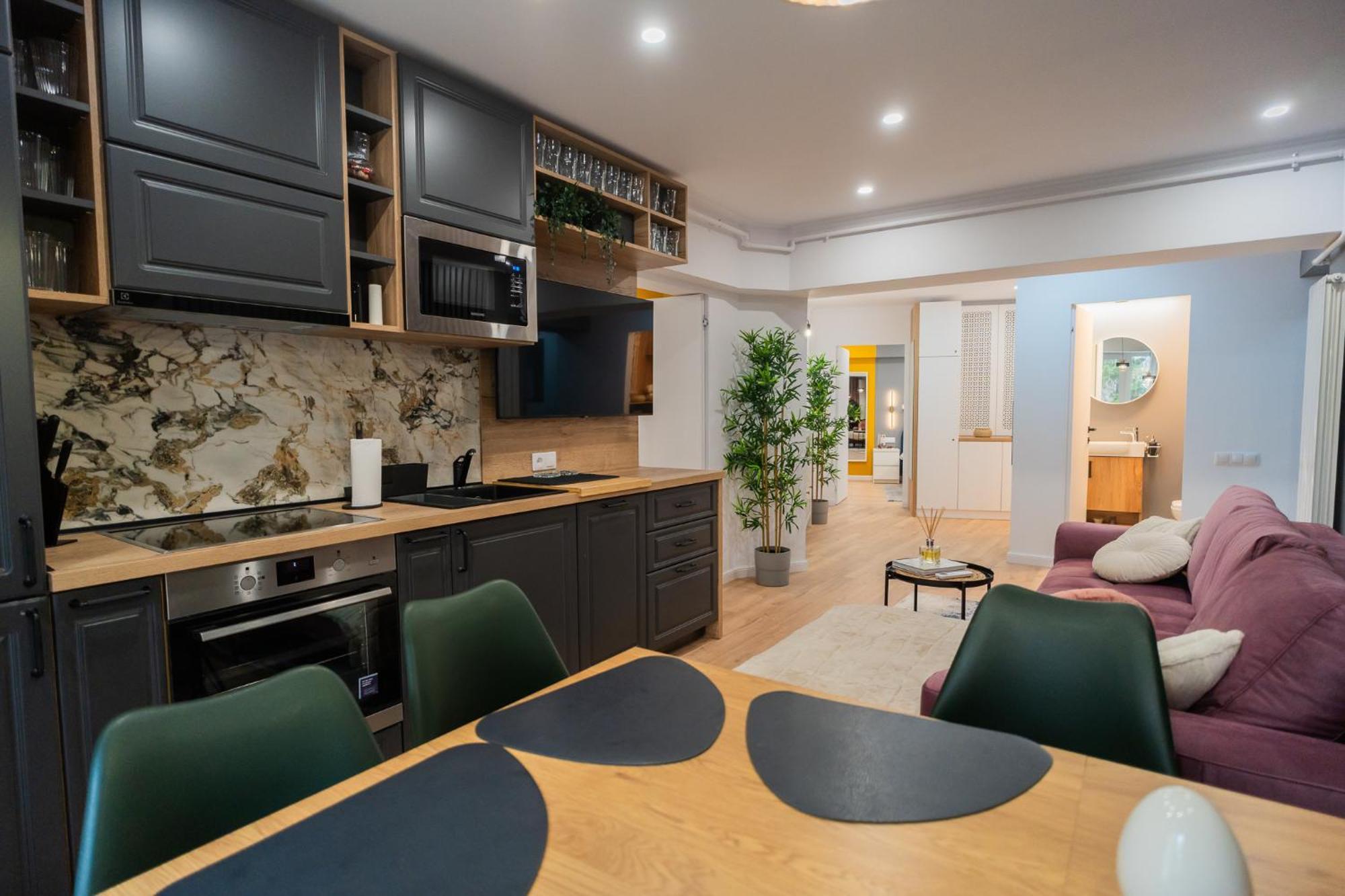 Urban Pearl - Old Town - Unique 4Br/3Ba Apartment Bucureşti Ngoại thất bức ảnh