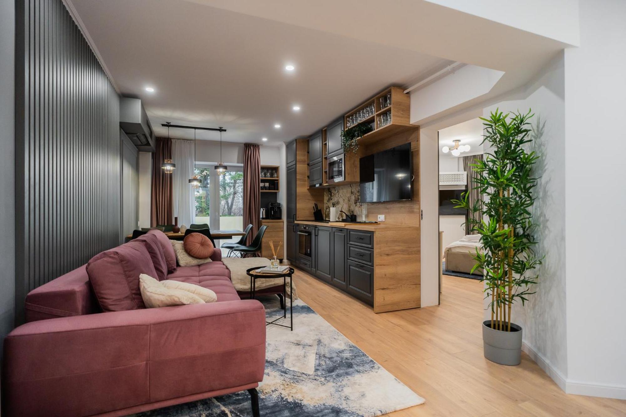 Urban Pearl - Old Town - Unique 4Br/3Ba Apartment Bucureşti Ngoại thất bức ảnh