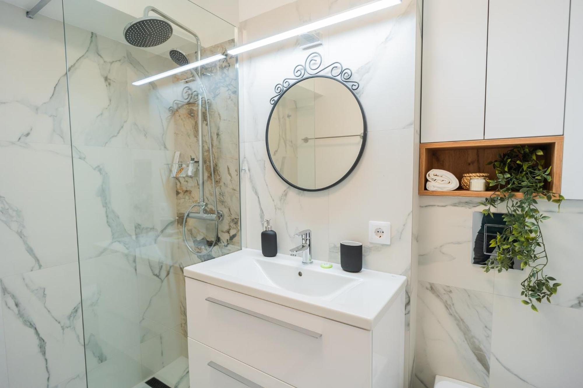 Urban Pearl - Old Town - Unique 4Br/3Ba Apartment Bucureşti Ngoại thất bức ảnh